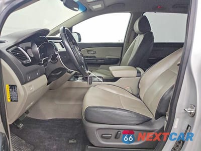 Zdjęcie 7 z 13 samochodu: 2018 KIA SEDONA EX VIN:KNDMC5C15J6348093 - miniatura