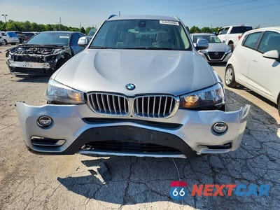 Piąte zdjęcie samochodu w środku: 2017 BMW X3 XDRIVE28I VIN:5UXWX9C39H0W71239 - miniatura