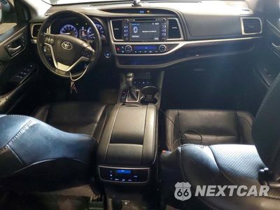 Zdjęcie 8 z 13 samochodu: 2015 TOYOTA HIGHLANDER LIMITED VIN:5TDDKRFH3FS076749 - miniatura
