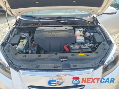 Zdjęcie 12 z 13 samochodu: 2012 TOYOTA RAV4 EV BASE VIN:2T3YL4DV6CW001242 - miniatura