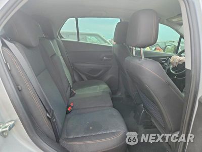 Zdjęcie 10 z 12 samochodu: 2020 CHEVROLET TRAX LS VIN:3GNCJKSB7LL206080 - miniatura