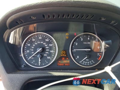 Zdjęcie 9 z 13 samochodu: 2013 BMW X5 XDRIVE35I VIN:5UXZV4C5XD0B04705 - miniatura