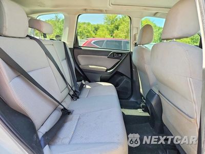 Zdjęcie 11 z 13 samochodu: 2018 SUBARU FORESTER 2.5I PREMIUM VIN:JF2SJAEC3JH578628 - miniatura