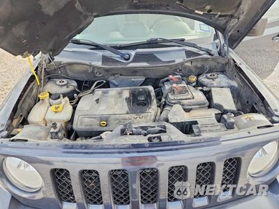 Zdjęcie 11 z 12 samochodu: 2015 JEEP PATRIOT LATITUDE VIN:1C4NJPFBXFD172414 - miniatura