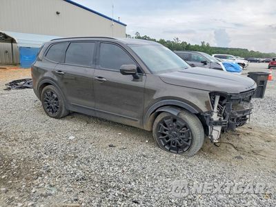 Czwarte zdjęcie samochodu z boku: 2021 KIA TELLURIDE EX VIN:5XYP3DHC9MG159644 - miniatura