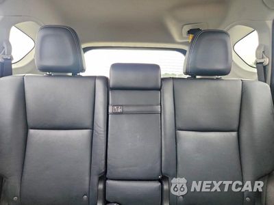 Zdjęcie 10 z 13 samochodu: 2016 TOYOTA RAV4 HV LIMITED VIN:JTMDJREV9GD055489 - miniatura