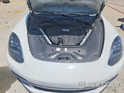 Zdjęcie 11 z 12 samochodu: 2018 PORSCHE PANAMERA 4 VIN:WP0AA2A74JL106248 - miniatura
