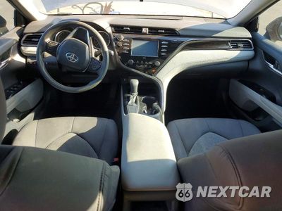 Zdjęcie 8 z 13 samochodu: 2020 TOYOTA CAMRY LE VIN:4T1C11AK0LU500264 - miniatura