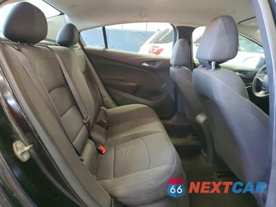 Zdjęcie 10 z 12 samochodu: 2016 CHEVROLET CRUZE LS VIN:1G1BC5SMXG7246416 - miniatura