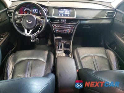 Zdjęcie 8 z 12 samochodu: 2018 KIA OPTIMA EX VIN:5XXGU4L37JG271122 - miniatura