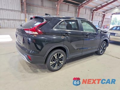 Trzecie zdjęcie samochodu z tyłu: 2026 MITSUBISHI ECLIPSE CROSS SE VIN:JA4ATWAA3TZ015169 - miniatura