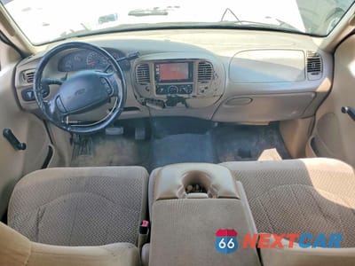 Zdjęcie 8 z 12 samochodu: 2002 FORD F150 VIN:1FTRX17252NB04330 - miniatura