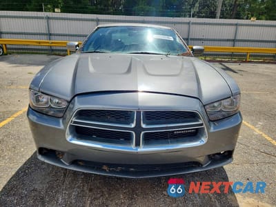 Piąte zdjęcie samochodu w środku: 2011 DODGE CHARGER SE VIN:2B3CL3CG0BH576105 - miniatura