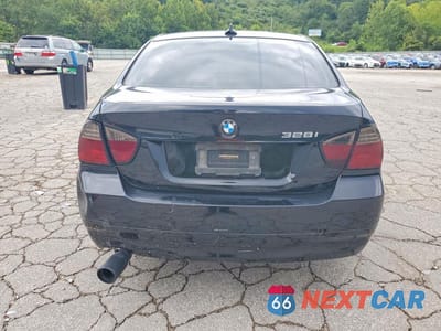Zdjęcie 6 z 12 samochodu: 2008 BMW 328 I VIN:WBAVA37518NL47130 - miniatura