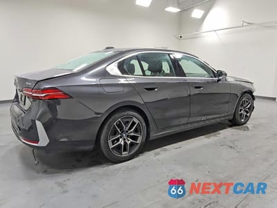Trzecie zdjęcie samochodu z tyłu: 2027 BMW 540 XI VIN:WBA63FJ06VCY13073 - miniatura