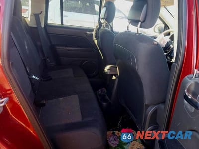 Zdjęcie 11 z 13 samochodu: 2011 JEEP COMPASS SPORT VIN:1J4NF1FB1BD179979 - miniatura