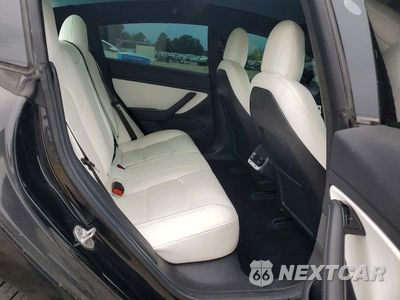 Zdjęcie 10 z 12 samochodu: 2018 TESLA MODEL 3 VIN:5YJ3E1EB1JF078594 - miniatura
