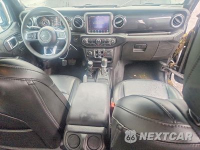 Zdjęcie 8 z 13 samochodu: 2023 JEEP WRANGLER SAHARA VIN:1C4HJXEN4PW635579 - miniatura