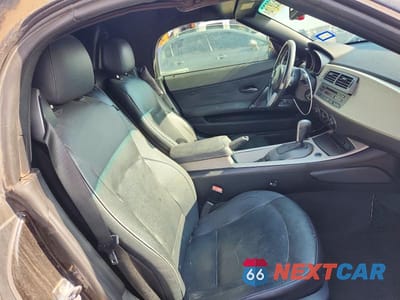 Zdjęcie 10 z 12 samochodu: 2003 BMW Z4 3.0 VIN:4USBT53493LU01295 - miniatura