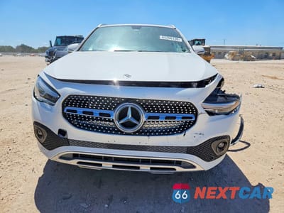 Piąte zdjęcie samochodu w środku: 2021 MERCEDES-BENZ GLA 250 VIN:W1N4N4GB8MJ194884 - miniatura