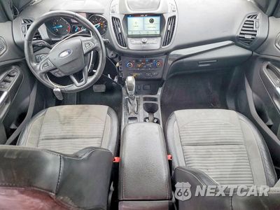 Zdjęcie 8 z 14 samochodu: 2019 FORD ESCAPE SE VIN:1FMCU0GD2KUC00816 - miniatura
