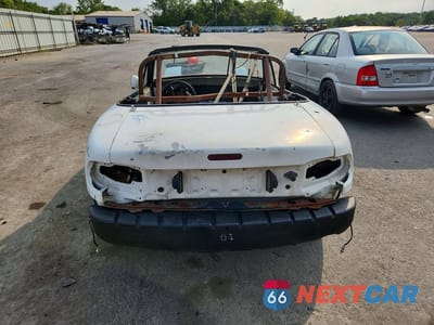 Zdjęcie 6 z 12 samochodu: 1993 MAZDA MX-5 MIATA VIN:JM1NA3519P0412983 - miniatura