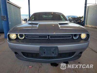 Piąte zdjęcie samochodu w środku: 2018 DODGE CHALLENGER SXT VIN:2C3CDZAG3JH242557 - miniatura