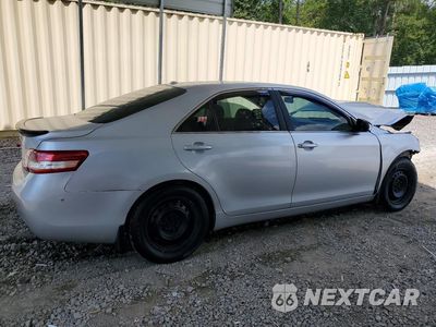 Trzecie zdjęcie samochodu z tyłu: 2011 TOYOTA CAMRY BASE VIN:4T1BF3EK5BU654387 - miniatura