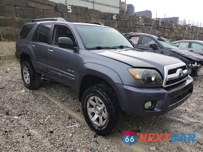 Czwarte zdjęcie samochodu z boku: 2006 TOYOTA 4RUNNER SR5 VIN:JTEBU14R268065417 - miniatura
