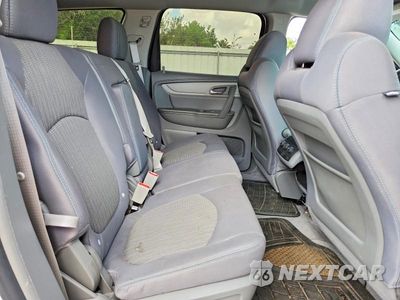 Zdjęcie 10 z 12 samochodu: 2014 CHEVROLET TRAVERSE LS VIN:1GNKRFED6EJ190781 - miniatura
