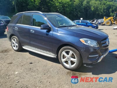 Czwarte zdjęcie samochodu z boku: 2018 MERCEDES-BENZ GLE 350 4MATIC VIN:4JGDA5HB6JB124700 - miniatura