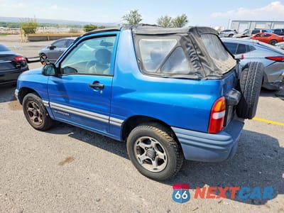 Drugie zdjęcie samochodu z przodu: 2001 CHEVROLET TRACKER VIN:2CNBE18C716906066 - miniatura