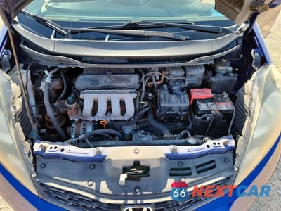Zdjęcie 11 z 13 samochodu: 2012 HONDA FIT SPORT VIN:JHMGE8H56CC039921 - miniatura