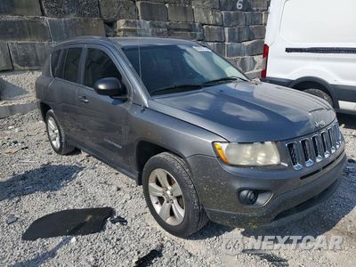 Czwarte zdjęcie samochodu z boku: 2012 JEEP COMPASS LATITUDE VIN:1C4NJCEA3CD605603 - miniatura