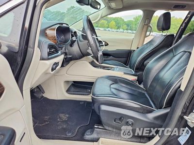 Zdjęcie 7 z 13 samochodu: 2022 CHRYSLER PACIFICA LIMITED VIN:2C4RC1GG7NR152796 - miniatura