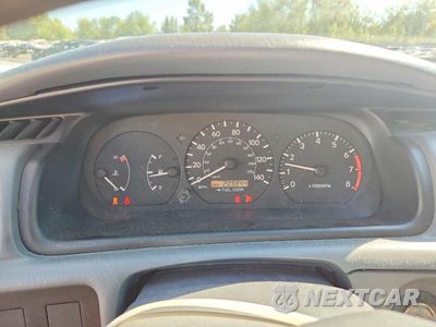 Zdjęcie 9 z 12 samochodu: 2000 TOYOTA CAMRY CE VIN:4T1BG22K4YU761189 - miniatura