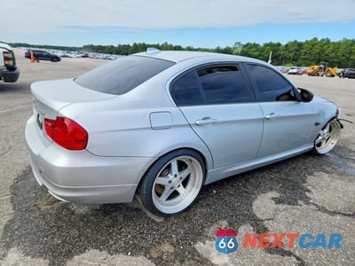 Trzecie zdjęcie samochodu z tyłu: 2011 BMW 335 I VIN:WBAPM5C51BE435801 - miniatura