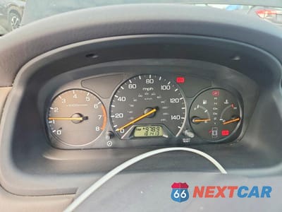 Zdjęcie 9 z 12 samochodu: 2000 HONDA ACCORD LX VIN:1HGCG5640YA033801 - miniatura