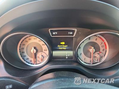 Zdjęcie 9 z 13 samochodu: 2016 MERCEDES-BENZ CLA 250 VIN:WDDSJ4EBXGN369085 - miniatura