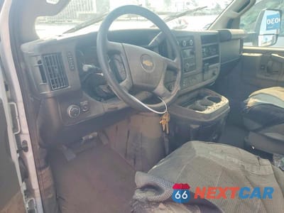 Zdjęcie 8 z 13 samochodu: 2025 CHEVROLET EXPRESS DELIVERY TRUCK VIN:1HA3GTC78SN015687 - miniatura