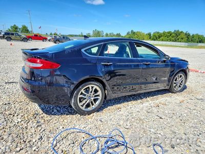 Trzecie zdjęcie samochodu z tyłu: 2019 FORD FUSION TITANIUM VIN:3FA6P0RU5KR273259 - miniatura