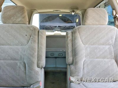 Zdjęcie 10 z 13 samochodu: 2002 HONDA ODYSSEY EX VIN:2HKRL18622H526228 - miniatura