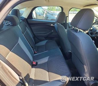 Zdjęcie 10 z 12 samochodu: 2014 FORD FOCUS SE VIN:1FADP3F29EL417734 - miniatura
