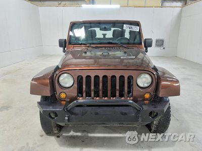 Piąte zdjęcie samochodu w środku: 2013 JEEP WRANGLER UNLIMITED SAHARA VIN:1C4BJWEG0DL698502 - miniatura