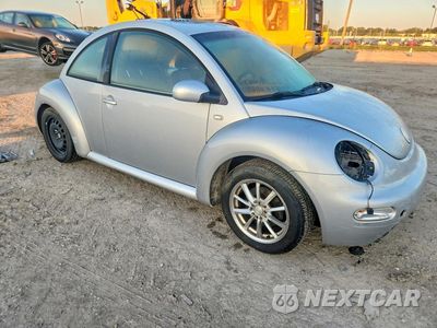 Czwarte zdjęcie samochodu z boku: 2002 VOLKSWAGEN NEW BEETLE GLS VIN:3VWCB21C42M451537 - miniatura