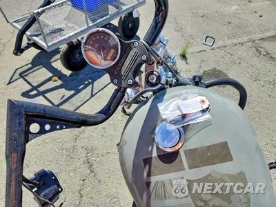 Zdjęcie 8 z 9 samochodu: 2015 HARLEY-DAVIDSON XL1200 C VIN:1HD1CT334FC444927 - miniatura