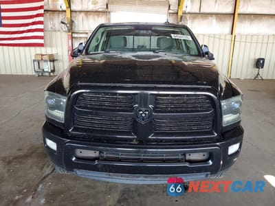 Piąte zdjęcie samochodu w środku: 2015 RAM 2500 SLT VIN:3C6UR5DJ9FG619943 - miniatura
