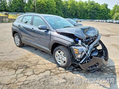 Czwarte zdjęcie samochodu z boku: 2025 HYUNDAI KONA SE VIN:KM8HACAB2SU281372 - miniatura