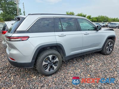 Trzecie zdjęcie samochodu z tyłu: 2024 JEEP GRAND CHEROKEE LIMITED 4XE VIN:1C4RJYB62R8531980 - miniatura