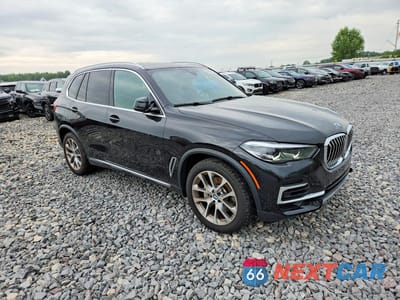 Czwarte zdjęcie samochodu z boku: 2023 BMW X5 XDRIVE40I VIN:5UXCR6C0XP9R85140 - miniatura